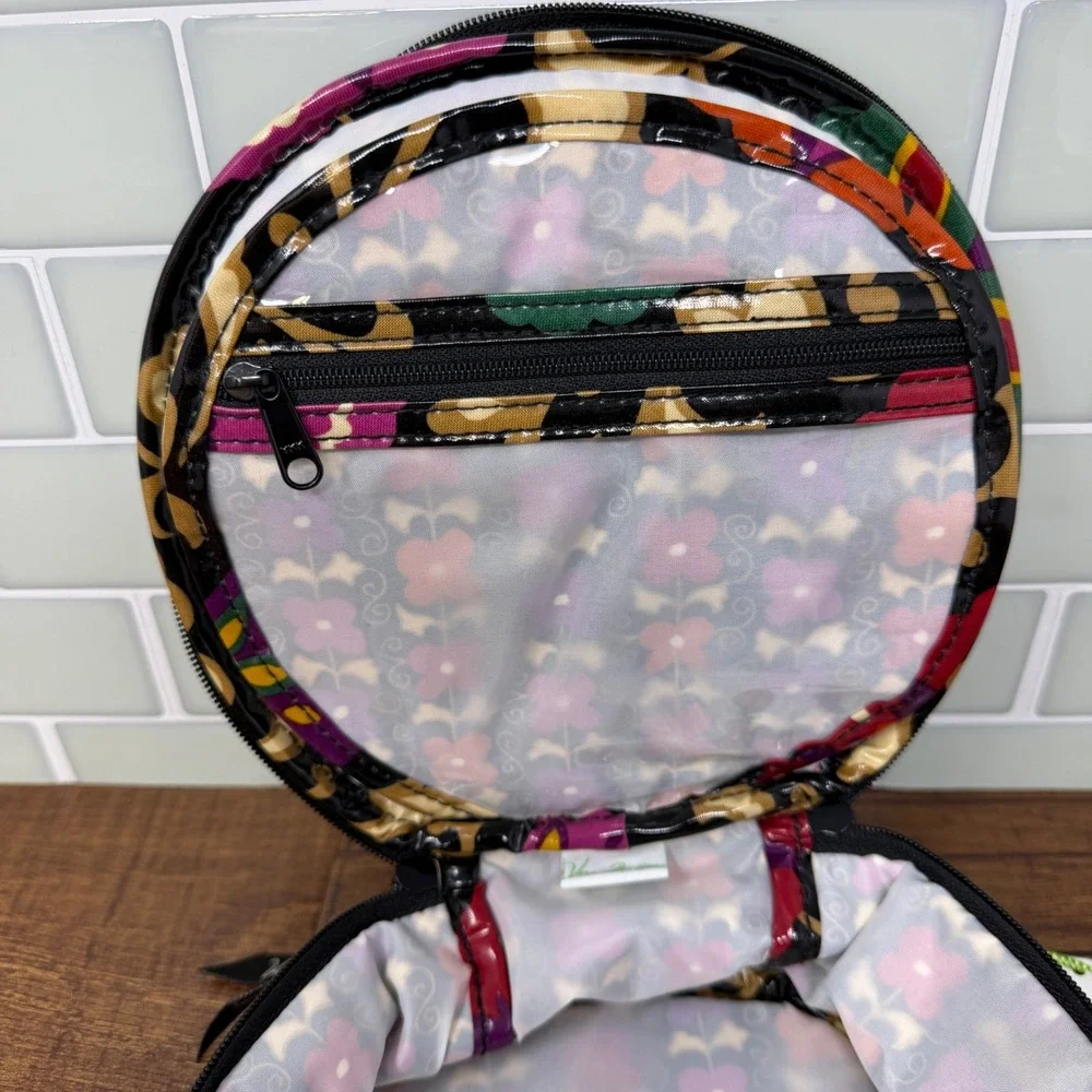 NWT Vera Bradley Hatbox Cosmetic Case in Suzani